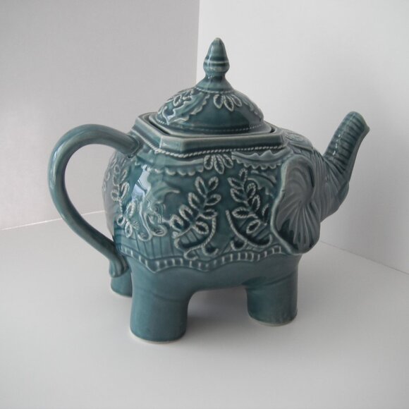 Abbott Collections Elephant Tea Pot Ceramic Trunks Up Green/Blue 7in - Picture 3 of 11